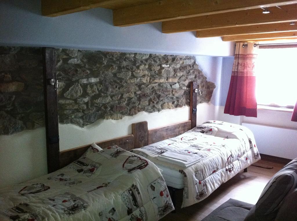 Alpe Rebelle Bed & Breakfast Bionaz Bilik gambar