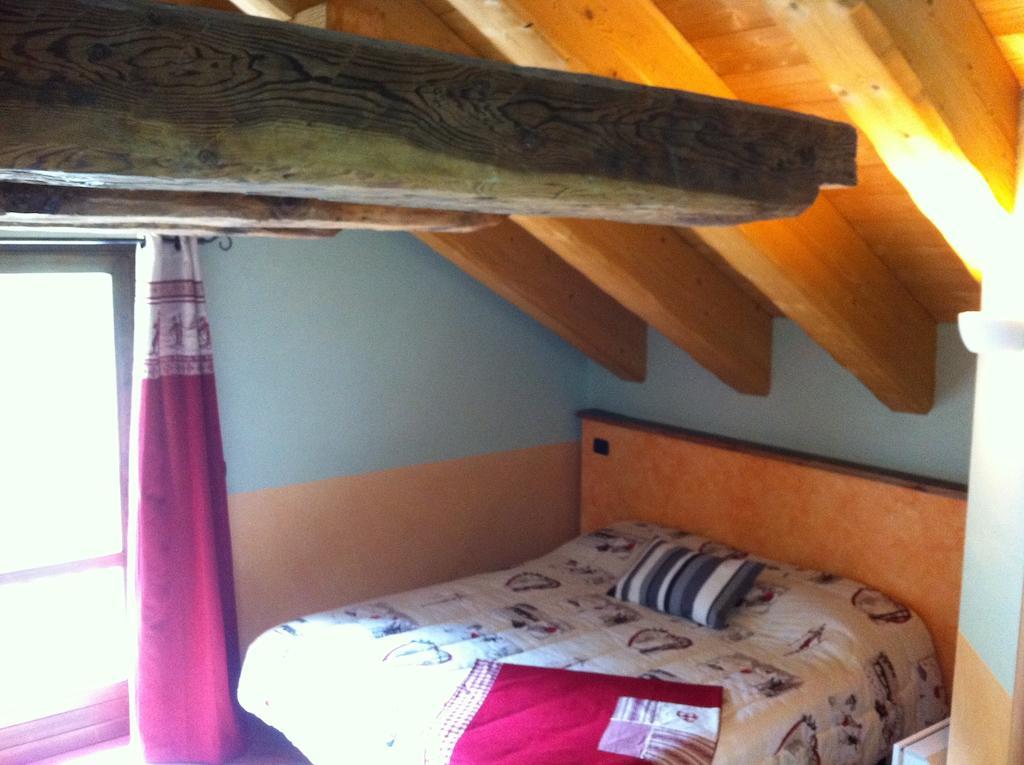 Alpe Rebelle Bed & Breakfast Bionaz Bilik gambar